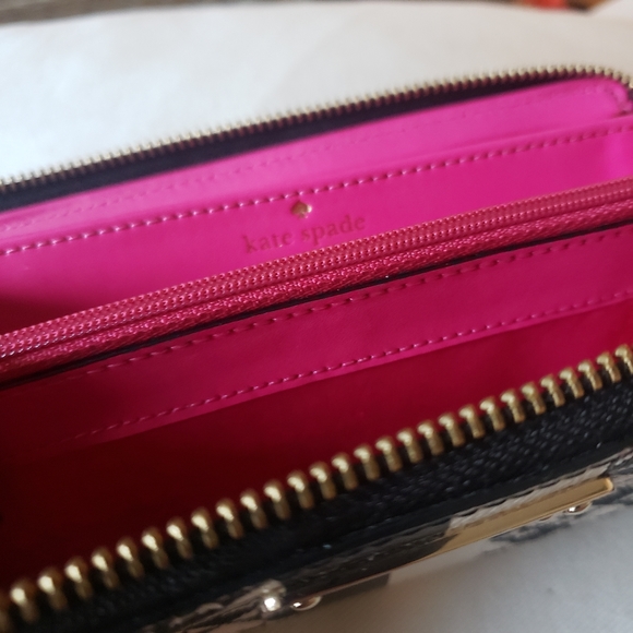 NWOT Kate Spade Wallet - Picture 4 of 7